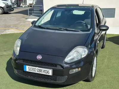 Fiat Punto 2018 - 10990 EUR, 83900 km - AUTO.MOTO.pt - 83900km - foto 2 de 20