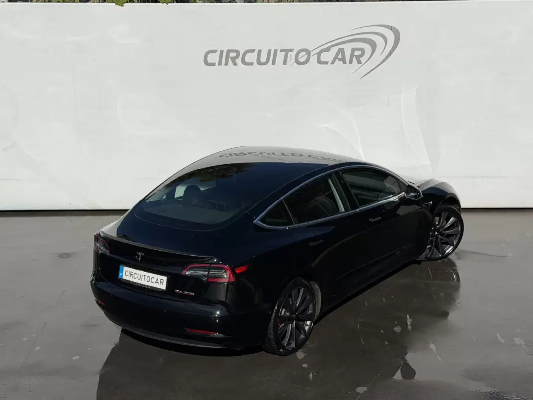 Tesla Model 3 2020 - 29500 EUR, 89581 km - 89581km - foto 11 de 48
