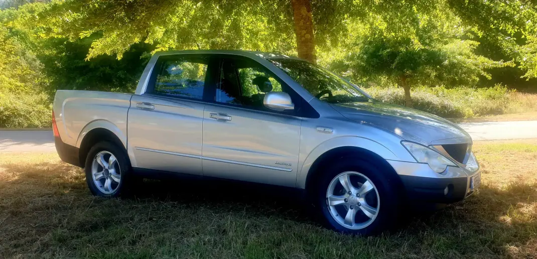 SsangYong Actyon Sports 2008 - 9990 EUR, 134000 km - AUTO.MOTO.pt - 134000km - foto 7 de 24