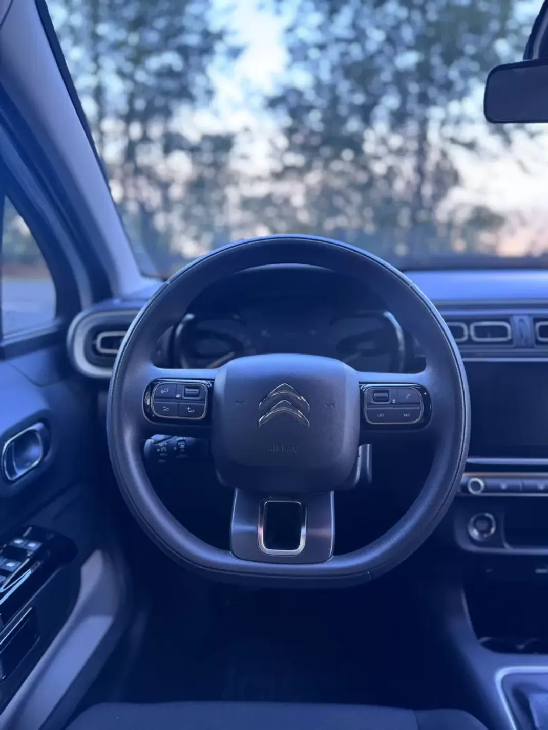 Citroën C3 2022 - 15500 EUR, 10824 km - AUTO.MOTO.pt - 10824km - foto 9 de 19