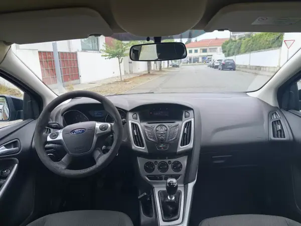 Ford Focus 2011 - 6990 EUR, 247800 km - 247800km - foto 14 de 16