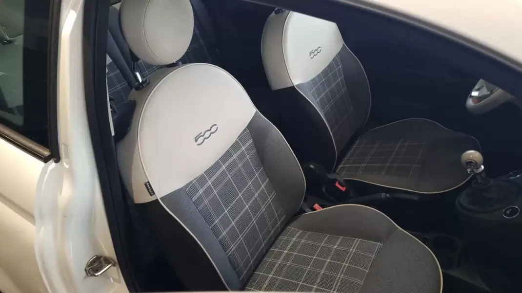 Fiat 500 2018 - 8500 EUR, 124535 km - AUTO.MOTO.pt - 124535km - foto 14 de 23