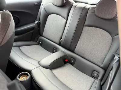 MINI Cooper 2023 - 22900 EUR, 48618 km - AUTO.MOTO.pt - 48618km - foto 15 de 15