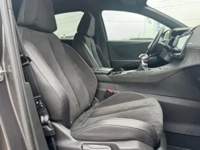DS DS7 Crossback 2019 - 17900 EUR, 147892 km - AUTO.MOTO.pt - 147892km - foto 22 de 25