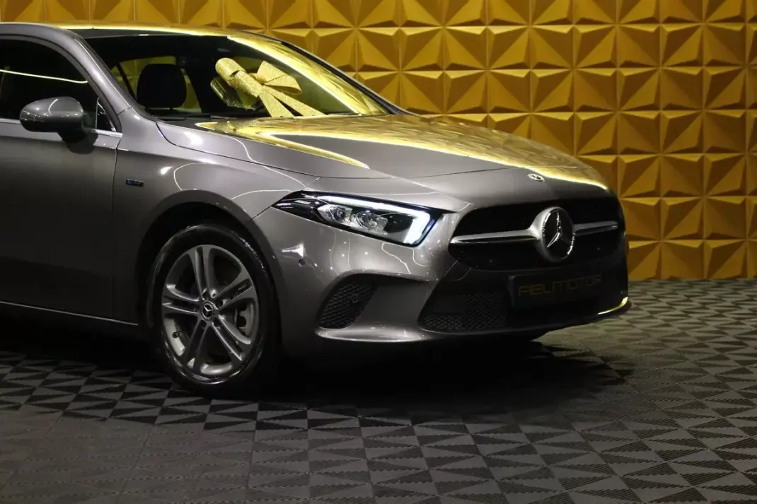 Mercedes-Benz A 250 2020 - 23890 EUR, 109000 km - AUTO.MOTO.pt - 109000km - foto 5 de 29