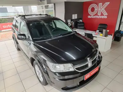 Dodge Journey 2010 - 11750 EUR, 113500 km - AUTO.MOTO.pt - 113500km - foto 2 de 36