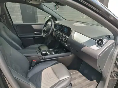 Mercedes-Benz B 180 2022 - 26500 EUR, 46000 km - AUTO.MOTO.pt - 46000km - foto 7 de 19