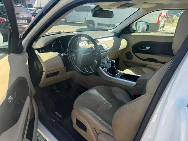 Land Rover Range Rover Evoque 2012 - 14900 EUR, 169000 km - AUTO.MOTO.pt - 169000km - foto 7 de 15