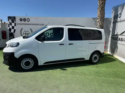 Peugeot Expert 2022 - 29900 EUR, 25470 km - AUTO.MOTO.pt - 25470km - foto 6 de 37