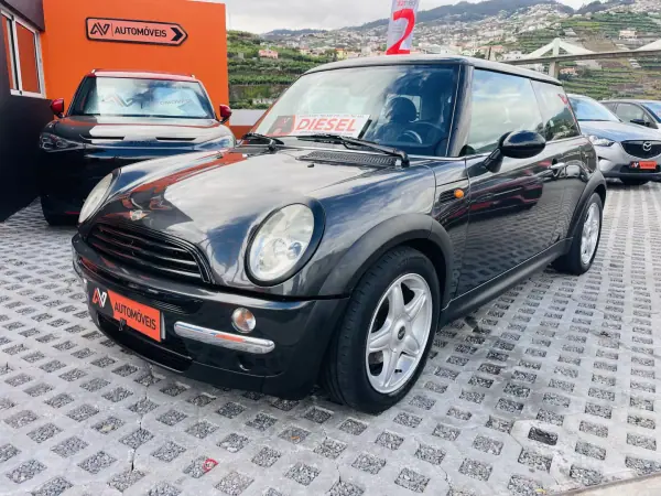 MINI One 2004 — photo 3 of 12