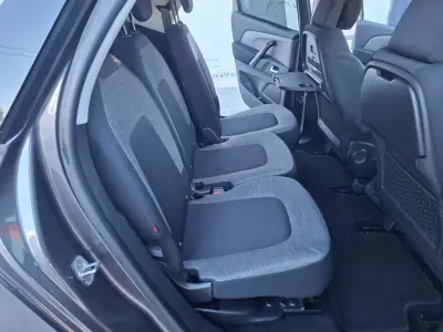 Citroën C4 Spacetourer 2019 — foto 2 de 37