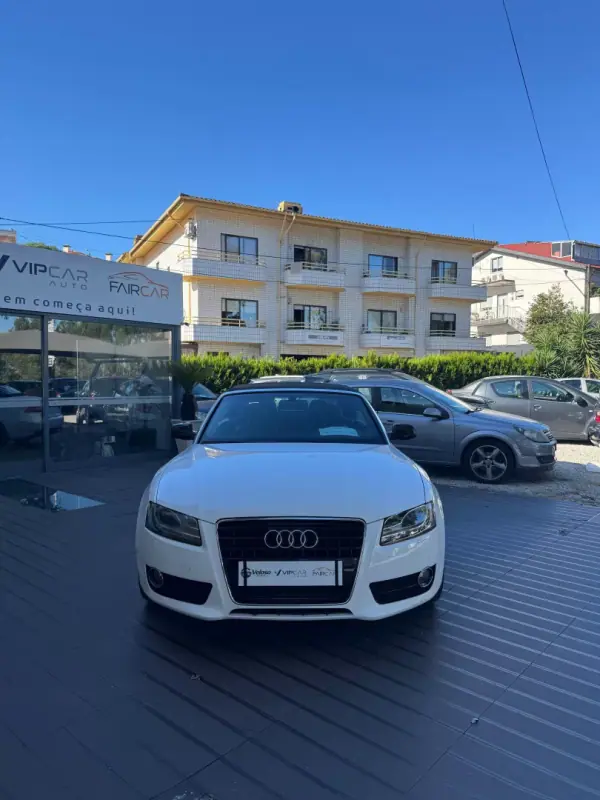 Audi A5 Cabrio 2.0 TDI S-line 2010 Diesel