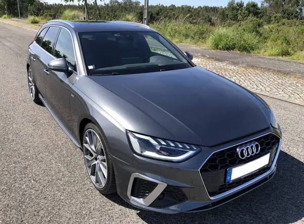 Audi A4 Avant 2020 — foto 3 de 15