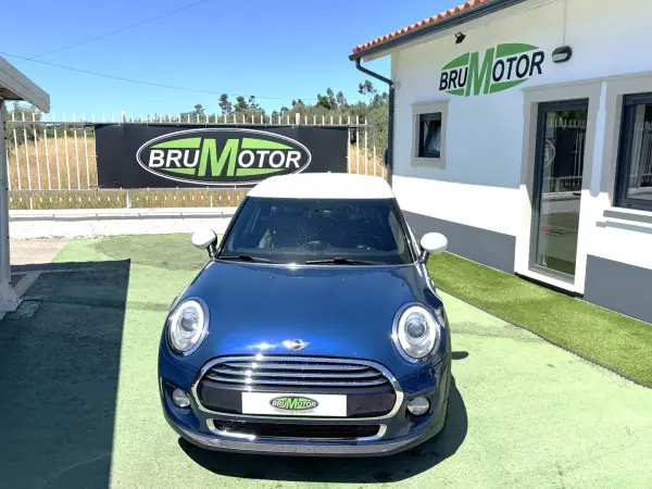 MINI Cooper 2014 - 11850 EUR, 132056 km - AUTO.MOTO.pt - 132056km - foto 2 de 13