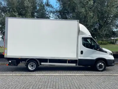 Iveco Daily 2024 - 44900 EUR, 95000 km - foto 5 de 33
