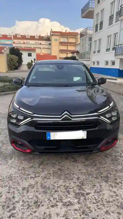 Citroën C4 2021 - 16900 EUR, 102000 km - foto 2 de 10
