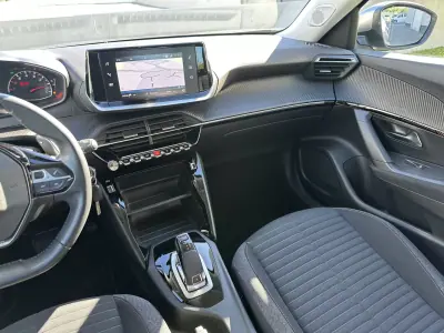 Peugeot 2008 2021 - 16900 EUR, 169000 km - 169000km - foto 28 de 59