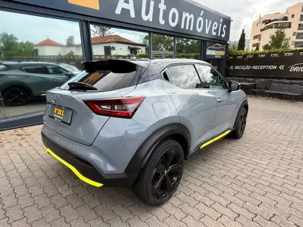 Nissan Juke 2022 - 24900 EUR, 32999 km - AUTO.MOTO.pt - 32999km - foto 8 de 12