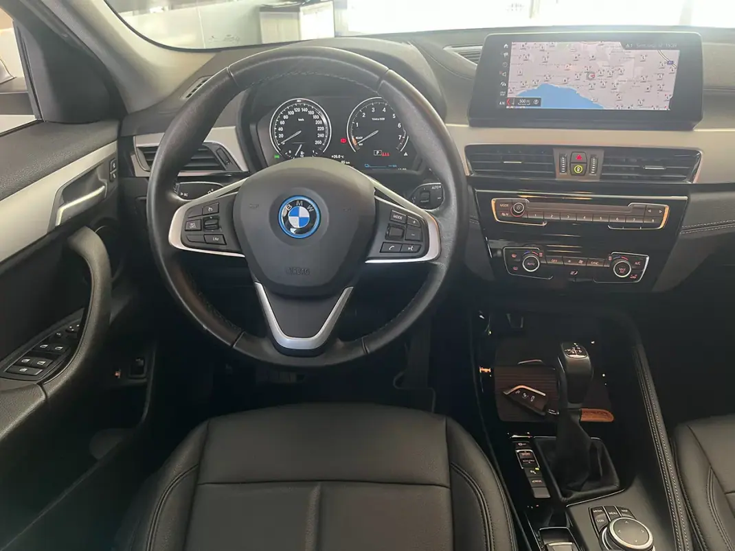 BMW X2 2022 - 26600 EUR, 67302 km - 67302km - foto 9 de 24
