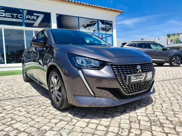 Peugeot 208 2022 - 14990 EUR, 54000 km - AUTO.MOTO.pt - 54000km - foto 2 de 22