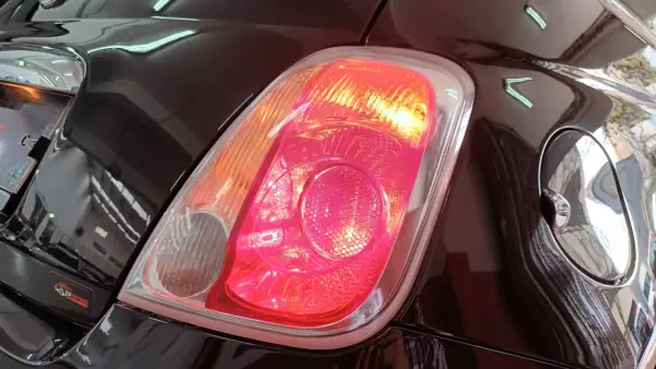 Fiat 500 2014 - 9500 EUR, 76319 km - AUTO.MOTO.pt - 76319km - foto 7 de 49