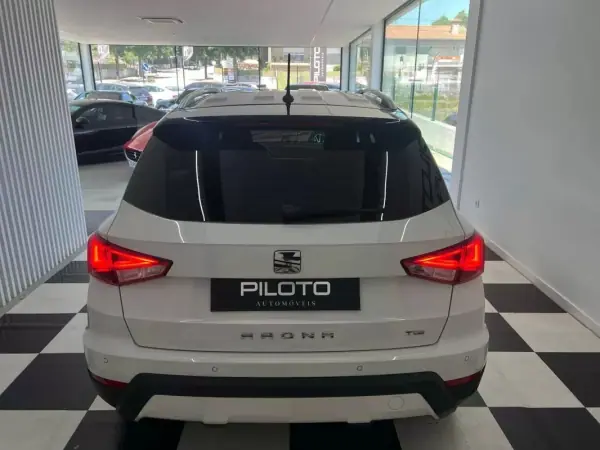 SEAT Arona 2020 - 15490 EUR, 59460 km - AUTO.MOTO.pt - 59460km - foto 11 de 39