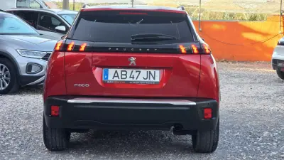 Peugeot 2008 2020 - 17500 EUR, 51350 km - AUTO.MOTO.pt - 51350km - foto 10 de 22