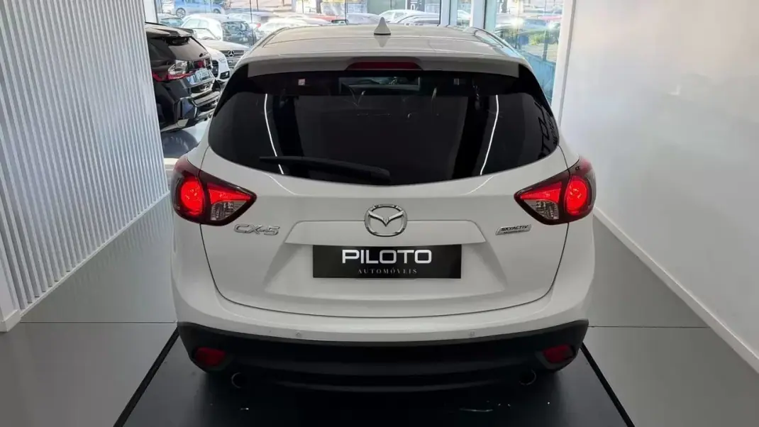 Mazda CX-5 2013 - 13990 EUR, 121630 km - 121630km - foto 8 de 27