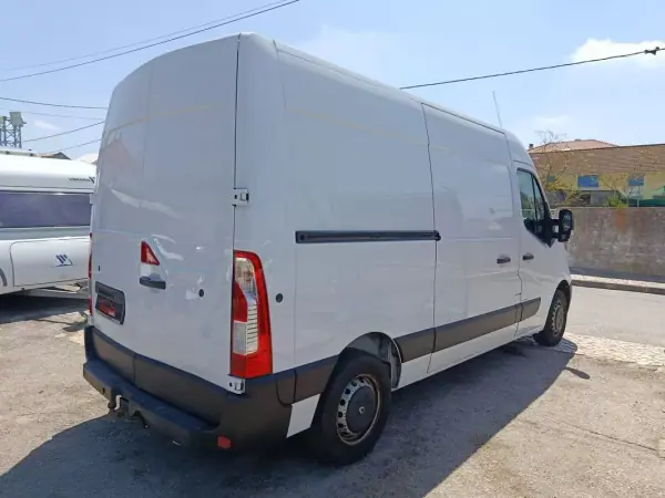 Renault Master 2019 - 19000 EUR, 83500 km - AUTO.MOTO.pt - 83500km - foto 5 de 28