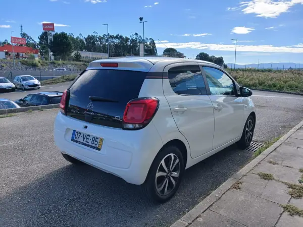 Citroën C1 2018 - 8960 EUR, 70600 km - AUTO.MOTO.pt - 70600km - foto 5 de 23