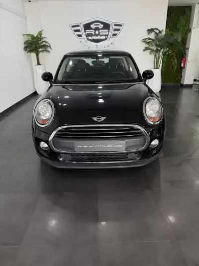 MINI Cooper 2016 - 15000 EUR, 90000 km - AUTO.MOTO.pt - 90000km - foto 2 de 12
