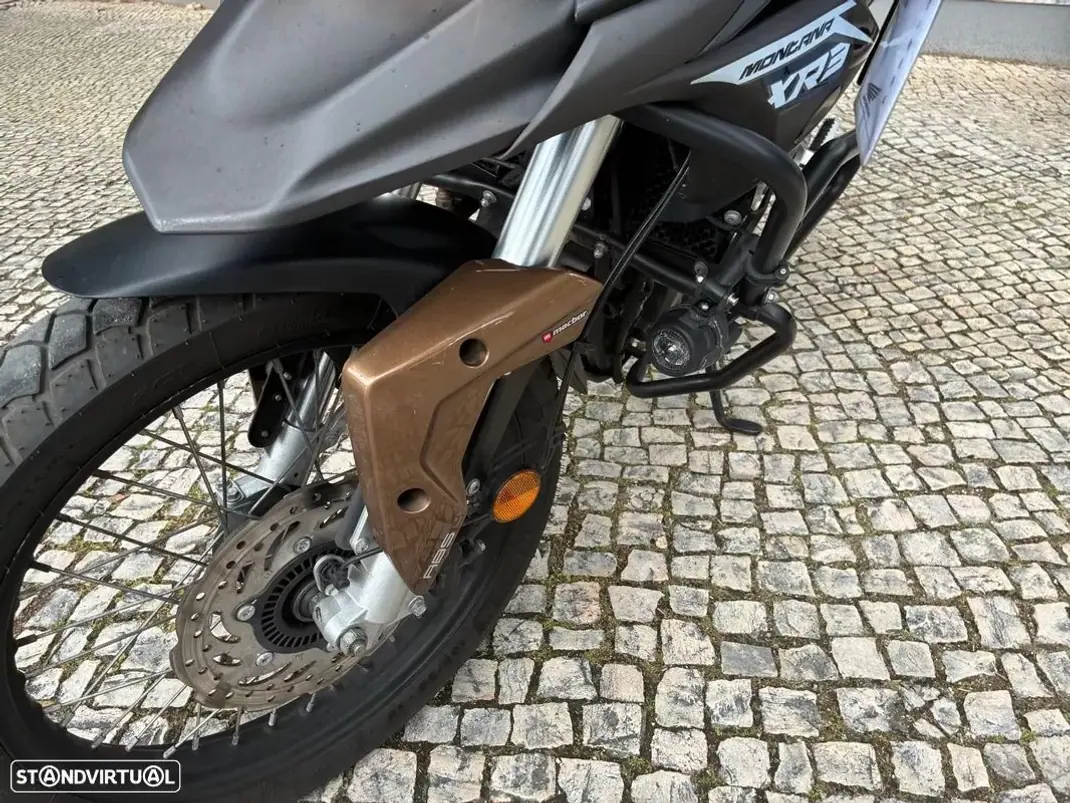 2021 - 2950 EUR, 16633 km - AUTO.MOTO.pt - 16633km - foto 5 de 15