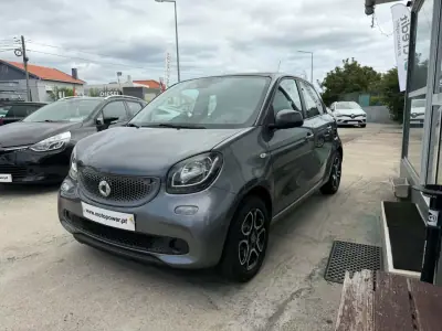 Smart ForFour 2017 - 12480 EUR, 85000 km - 85000km - foto 5 de 6