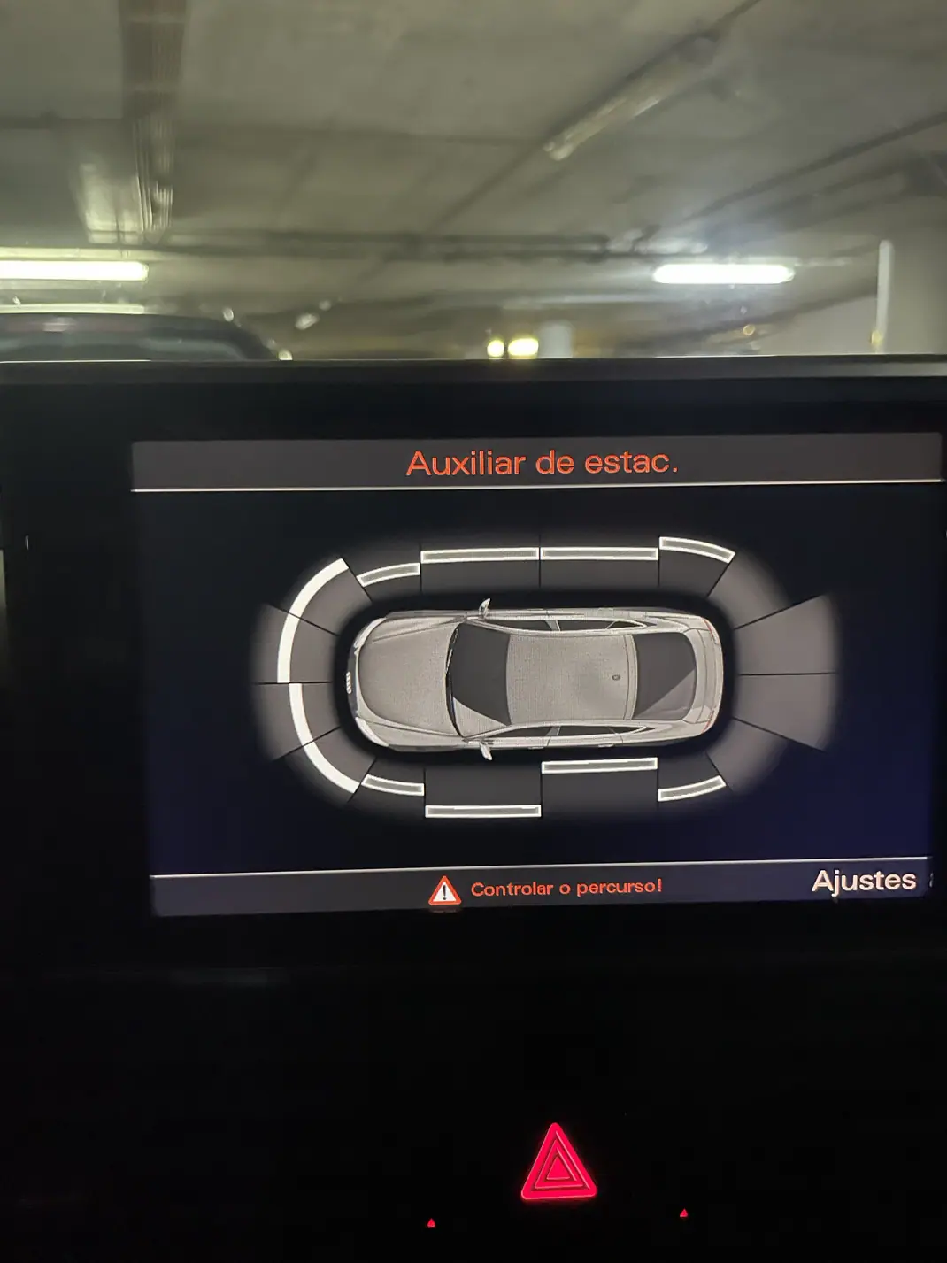 Audi A7 Sportback 2012 - 19950 EUR, 208000 km - AUTO.MOTO.pt - 208000km - foto 6 de 11