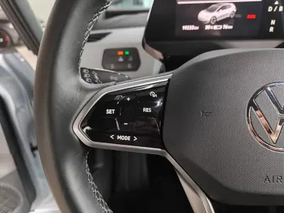 Volkswagen ID.3 2023 - 25950 EUR, 19300 km - AUTO.MOTO.pt - 19300km - foto 26 de 35