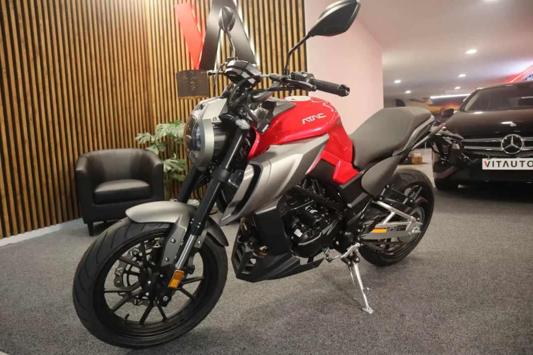 2026 - 3550 EUR, 1 km - AUTO.MOTO.pt - 1km - foto 1 de 12
