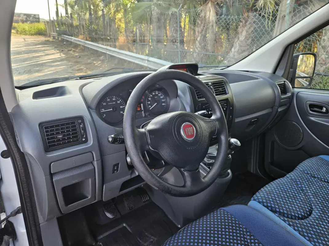 Fiat SCUDO 1.6 HDI 2016 - 9750 EUR, 240000 km - 240000km - foto 9 de 11