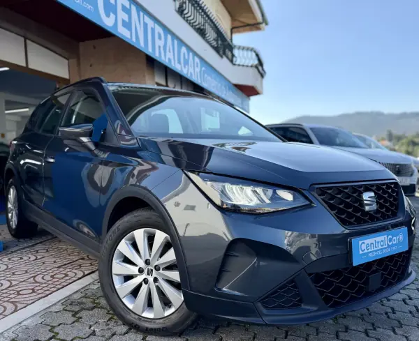 SEAT Arona 1.0 TSI Style DSG 116Cv | CARPLAY 2024 Gasolina — 74 000 km · Porto SEAT Arona 2024