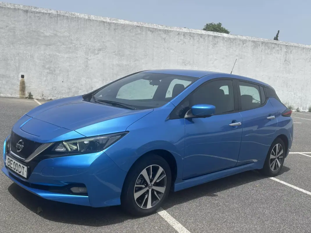Nissan Leaf 2020 - 14500 EUR, 70000 km - AUTO.MOTO.pt - 70000km - foto 2 de 14