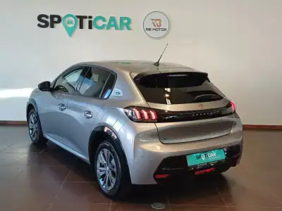 Peugeot 208 2023 - 27000 EUR, 24150 km - AUTO.MOTO.pt - 24150km - foto 43 de 45