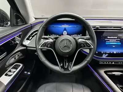 Mercedes-Benz E 300 2024 - 61500 EUR, 63000 km - AUTO.MOTO.pt - 63000km - foto 17 de 51