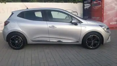 Renault Clio 2020 - 13690 EUR, 114437 km - AUTO.MOTO.pt - 114437km - foto 33 de 42