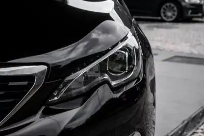 Peugeot 308 2020 - 17990 EUR, 142466 km - AUTO.MOTO.pt - 142466km - foto 3 de 45