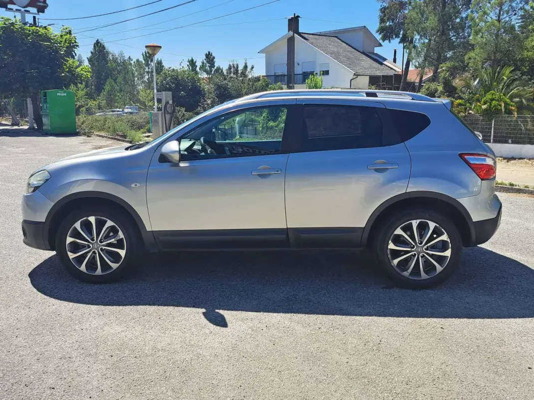 Nissan Qashqai 2010 - 7950 EUR, 328682 km - 328682km - foto 10 de 42