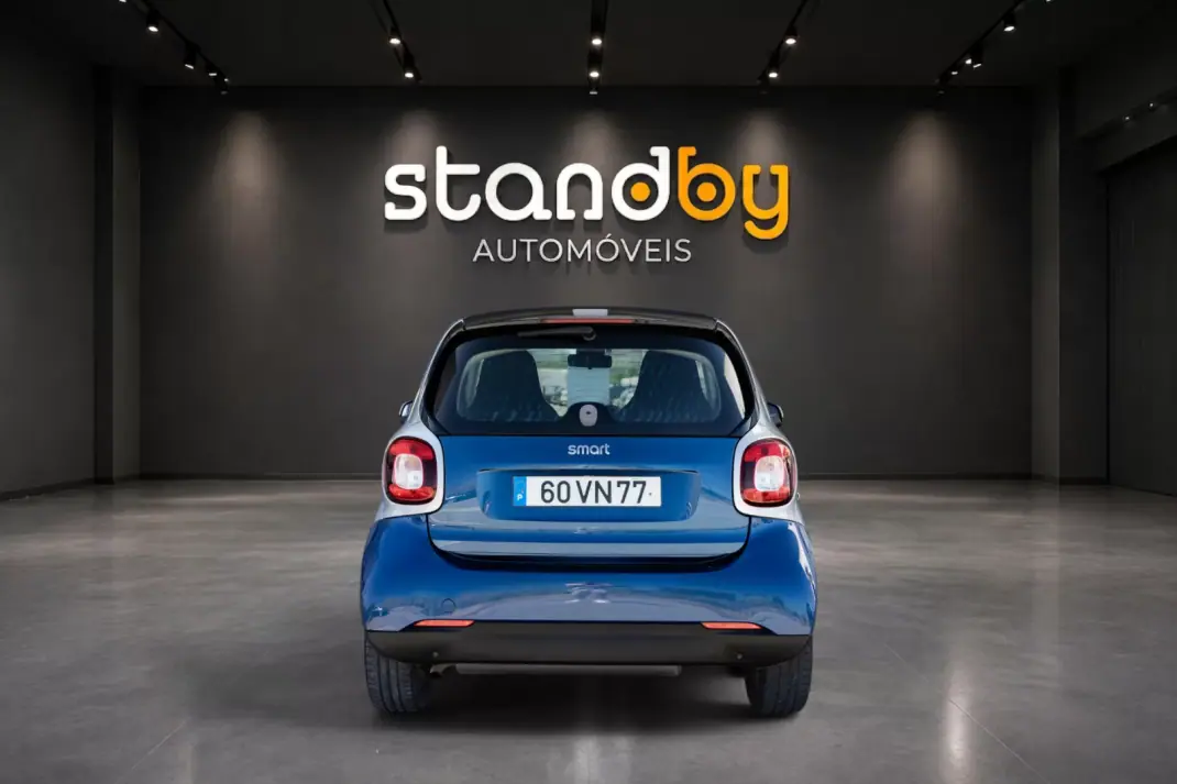 Smart ForTwo Coupé 2018 - 11950 EUR, 87000 km - 87000km - foto 3 de 15