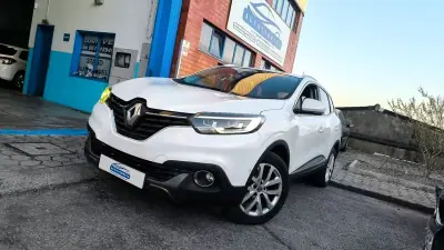 Renault Kadjar 2017 - 12500 EUR, 158000 km - AUTO.MOTO.pt - 158000km - foto 5 de 18