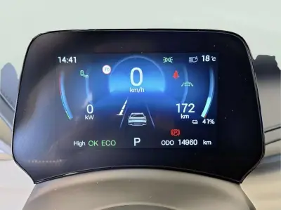 BYD Atto 3 2024 - 29800 EUR, 14960 km - AUTO.MOTO.pt - 14960km - foto 14 de 18