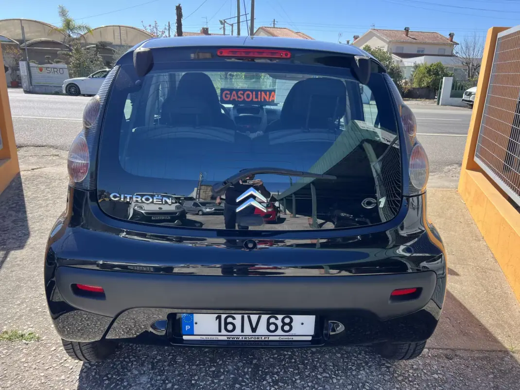 Citroën C1 2010 - 4900 EUR, 132479 km - AUTO.MOTO.pt - 132479km - foto 12 de 15