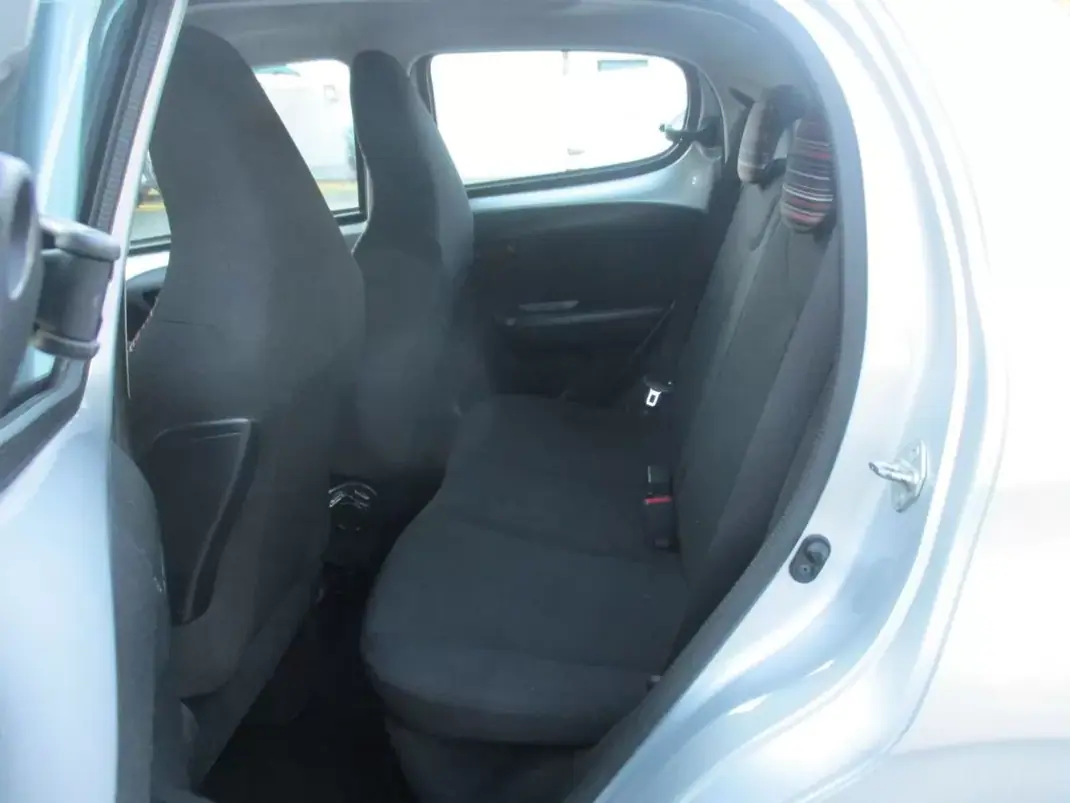 Citroën C1 2015 - 8990 EUR, 150000 km - 150000km - foto 23 de 26