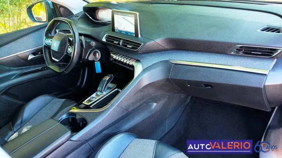 Peugeot 3008 2019 - 20950 EUR, 75140 km - 75140km - foto 30 de 39